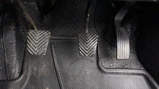 Used 2021 Hyundai Venue [2019-2022] SX 1.0  Turbo Petrol Manual interior PEDALS VIEW