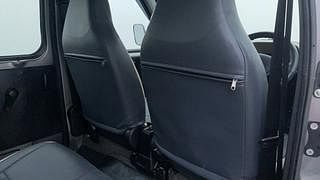 Used 2021 Maruti Suzuki Eeco STD 7 STR Petrol Manual top_features Front seat pockets