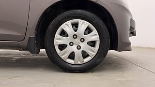 Used 2013 Honda Brio [2011-2016] S MT Petrol Manual tyres RIGHT FRONT TYRE RIM VIEW