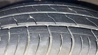 Used 2021 Maruti Suzuki Baleno [2019-2022] Delta Petrol Petrol Manual tyres RIGHT FRONT TYRE TREAD VIEW