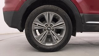 Used 2017 Hyundai Creta [2015-2018] 1.6 SX Plus Auto Diesel Automatic tyres RIGHT REAR TYRE RIM VIEW