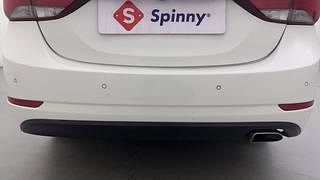 Used 2015 Hyundai Neo Fluidic Elantra [2012-2016] 1.8 SX MT VTVT Petrol Manual top_features Parking sensors