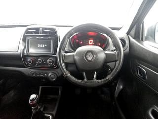 Used 2019 Renault Kwid [2015-2019] RXT Opt Petrol Manual interior STEERING VIEW