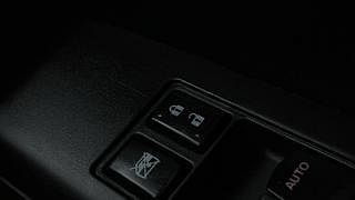 Used 2022 Maruti Suzuki Wagon R 1.0 LXI CNG Petrol+cng Manual top_features Central locking