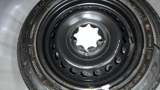 Used 2017 Hyundai Grand i10 [2017-2020] Sportz (O) AT 1.2 Kappa VTVT Petrol Automatic tyres SPARE TYRE VIEW