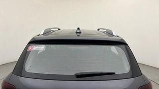 Used 2021 Hyundai Venue [2019-2022] SX 1.5 (O) executive CRDI Diesel Manual exterior BACK WINDSHIELD VIEW