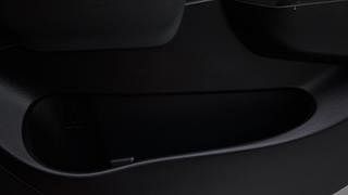 Used 2011 Maruti Suzuki Swift [2011-2017] LXi Petrol Manual top_features Door pockets