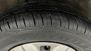 Used 2019 Maruti Suzuki Alto 800 [2016-2019] Lxi Petrol Manual tyres RIGHT FRONT TYRE TREAD VIEW
