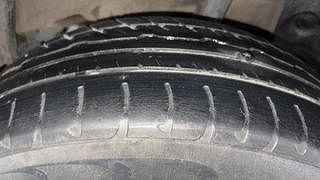 Used 2016 Renault Duster [2015-2020] RXL Petrol Petrol Manual tyres LEFT REAR TYRE TREAD VIEW