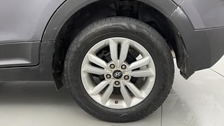 Used 2016 Hyundai Creta [2015-2018] 1.6 SX Plus Petrol Petrol Manual tyres LEFT REAR TYRE RIM VIEW