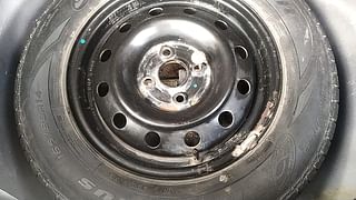 Used 2013 Maruti Suzuki Swift [2011-2017] VXi Petrol Manual tyres SPARE TYRE VIEW