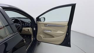 Used 2011 Honda City [2011-2014] 1.5 V MT Petrol Manual interior RIGHT FRONT DOOR OPEN VIEW