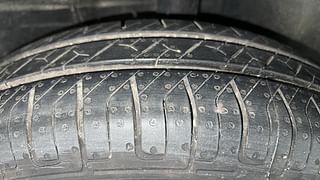 Used 2021 Tata Altroz XE 1.2 Rhythm Petrol Manual tyres LEFT REAR TYRE TREAD VIEW