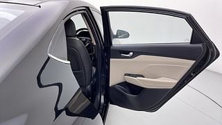 Used 2018 Hyundai Verna [2017-2020] 1.6 VTVT SX (O) Petrol Manual interior RIGHT REAR DOOR OPEN VIEW