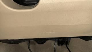 Used 2018 Toyota Yaris [2018-2021] J Petrol Manual top_features Knee airbags