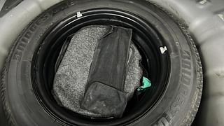 Used 2017 Hyundai Elite i20 [2014-2018] Asta 1.4 CRDI (O) Diesel Manual tyres SPARE TYRE VIEW