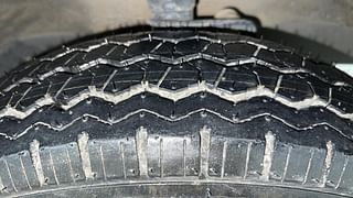 Used 2021 maruti-suzuki Eeco AC CNG 5 STR Petrol+cng Manual tyres RIGHT FRONT TYRE TREAD VIEW
