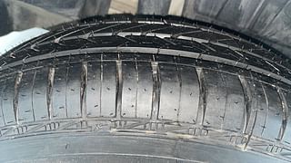 Used 2017 Maruti Suzuki Dzire [2017-2020] VXI Petrol Manual tyres RIGHT REAR TYRE TREAD VIEW