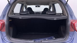 Used 2015 Hyundai Grand i10 [2013-2017] Asta AT 1.2 Kappa VTVT Petrol Automatic interior DICKY INSIDE VIEW