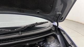 Used 2016 Maruti Suzuki Baleno [2015-2019] Zeta Petrol Petrol Manual engine ENGINE LEFT SIDE HINGE & APRON VIEW