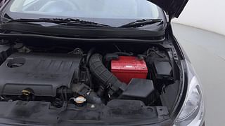 Used 2011 Hyundai Verna [2011-2015] Fluidic 1.6 CRDi SX Opt AT Diesel Automatic engine ENGINE LEFT SIDE HINGE & APRON VIEW