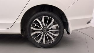 Used 2017 Honda City [2017-2020] VX CVT Petrol Automatic tyres LEFT REAR TYRE RIM VIEW