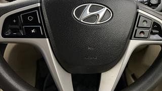 Used 2012 Hyundai Verna [2011-2015] Fluidic 1.6 CRDi SX Diesel Manual top_features Airbags