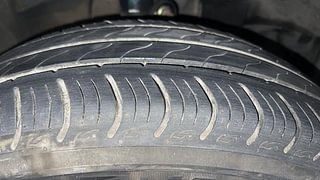 Used 2022 Honda Amaze 1.2 VX CVT i-VTEC Petrol Automatic tyres RIGHT FRONT TYRE TREAD VIEW