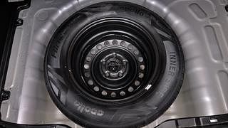 Used 2020 Hyundai Venue [2019-2022] S 1.2 Petrol Manual tyres SPARE TYRE VIEW