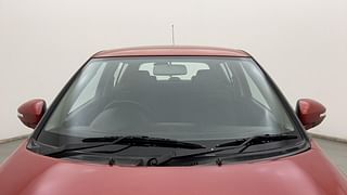 Used 2012 Maruti Suzuki Swift [2011-2017] VXi Petrol Manual exterior FRONT WINDSHIELD VIEW