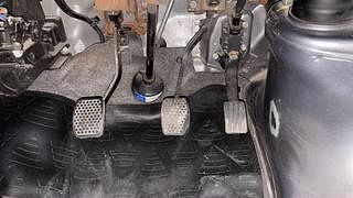 Used 2021 Maruti Suzuki Eeco STD 5 STR Petrol Manual interior PEDALS VIEW