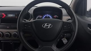 Used 2014 Hyundai Xcent [2014-2017] S Diesel Diesel Manual top_features Steering mounted controls