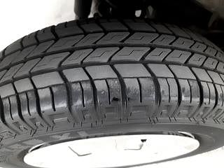 Used 2021 Maruti Suzuki Eeco AC+HTR 5 STR Petrol Manual tyres RIGHT REAR TYRE TREAD VIEW