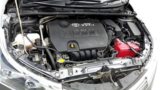 Used 2016 Toyota Corolla Altis [2014-2017] G AT Petrol Petrol Automatic engine ENGINE RIGHT SIDE VIEW