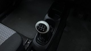 Used 2010 Maruti Suzuki Wagon R 1.0 [2010-2019] LXi Petrol Manual interior GEAR  KNOB VIEW