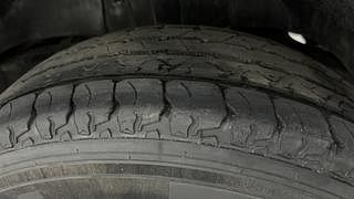Used 2019 Mahindra TUV300 [2015-2020] T10 Diesel Manual tyres LEFT REAR TYRE TREAD VIEW