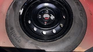 Used 2011 Maruti Suzuki Swift [2011-2017] VXi Petrol Manual tyres SPARE TYRE VIEW