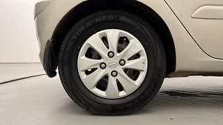 Used 2012 Hyundai i10 [2010-2016] Sportz CNG (Outside Fitted) Petrol+cng Manual tyres RIGHT REAR TYRE RIM VIEW