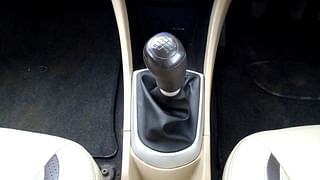 Used 2014 Hyundai Verna [2011-2015] Fluidic 1.6 CRDi SX Diesel Manual interior GEAR  KNOB VIEW