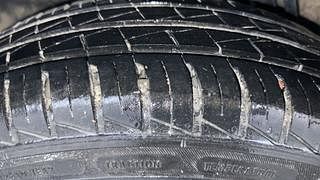 Used 2020 Renault Kwid RXL Petrol Manual tyres RIGHT REAR TYRE TREAD VIEW