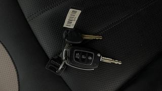 Used 2017 Hyundai Elite i20 [2014-2018] Sportz 1.2 Petrol Manual extra CAR KEY VIEW