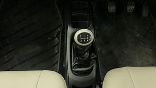 Used 2012 Maruti Suzuki Wagon R 1.0 [2010-2019] VXi Petrol + CNG (Outside Fitted) Petrol+cng Manual interior GEAR  KNOB VIEW