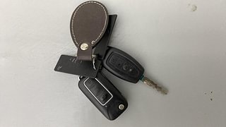 Used 2018 Tata Safari Storme [2015-2019] 2.2 EX 4X2 Diesel Manual extra CAR KEY VIEW