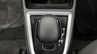 Used 2019 Maruti Suzuki Swift [2017-2021] ZXi AMT Petrol Automatic interior GEAR  KNOB VIEW