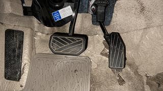 Used 2018 Maruti Suzuki Dzire [2017-2020] ZXi AMT Petrol Automatic interior PEDALS VIEW
