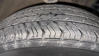 Used 2010 Hyundai Santro Xing [2007-2014] GLS Petrol Manual tyres RIGHT FRONT TYRE TREAD VIEW
