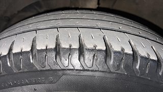 Used 2019 Maruti Suzuki Dzire [2017-2020] ZXI Petrol Manual tyres LEFT FRONT TYRE TREAD VIEW