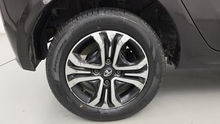 Used 2022 Tata Tiago Revotron XZ Plus CNG Petrol+cng Manual tyres RIGHT REAR TYRE RIM VIEW