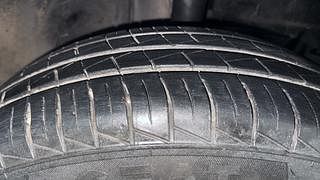Used 2012 Toyota Etios Liva [2010-2017] G Petrol Manual tyres RIGHT FRONT TYRE TREAD VIEW
