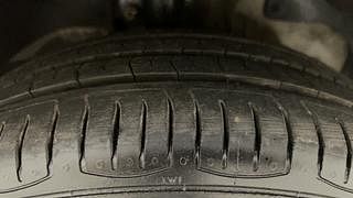 Used 2012 Ford Figo [2010-2015] Duratec Petrol EXI 1.2 Petrol Manual tyres RIGHT FRONT TYRE TREAD VIEW